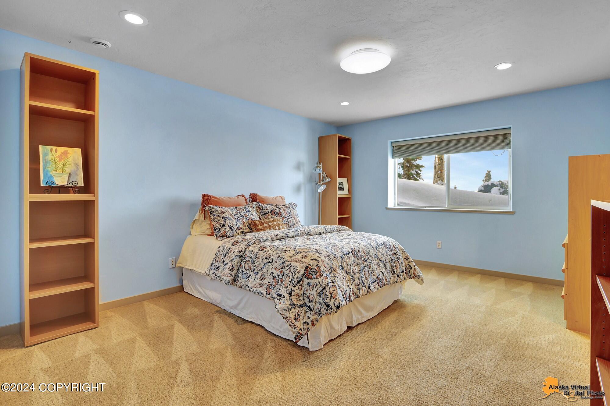 16655 Waterford Pointe Circle