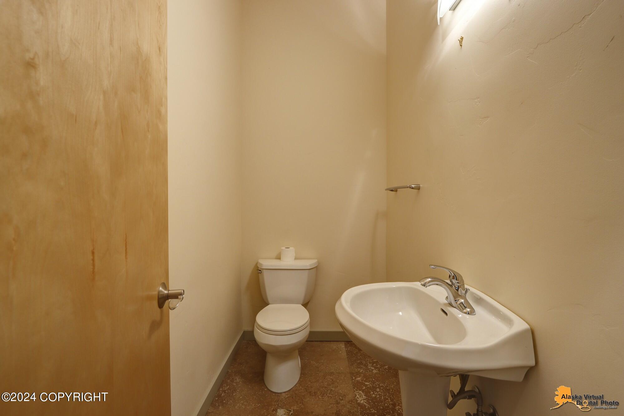 16655 Waterford Pointe Circle