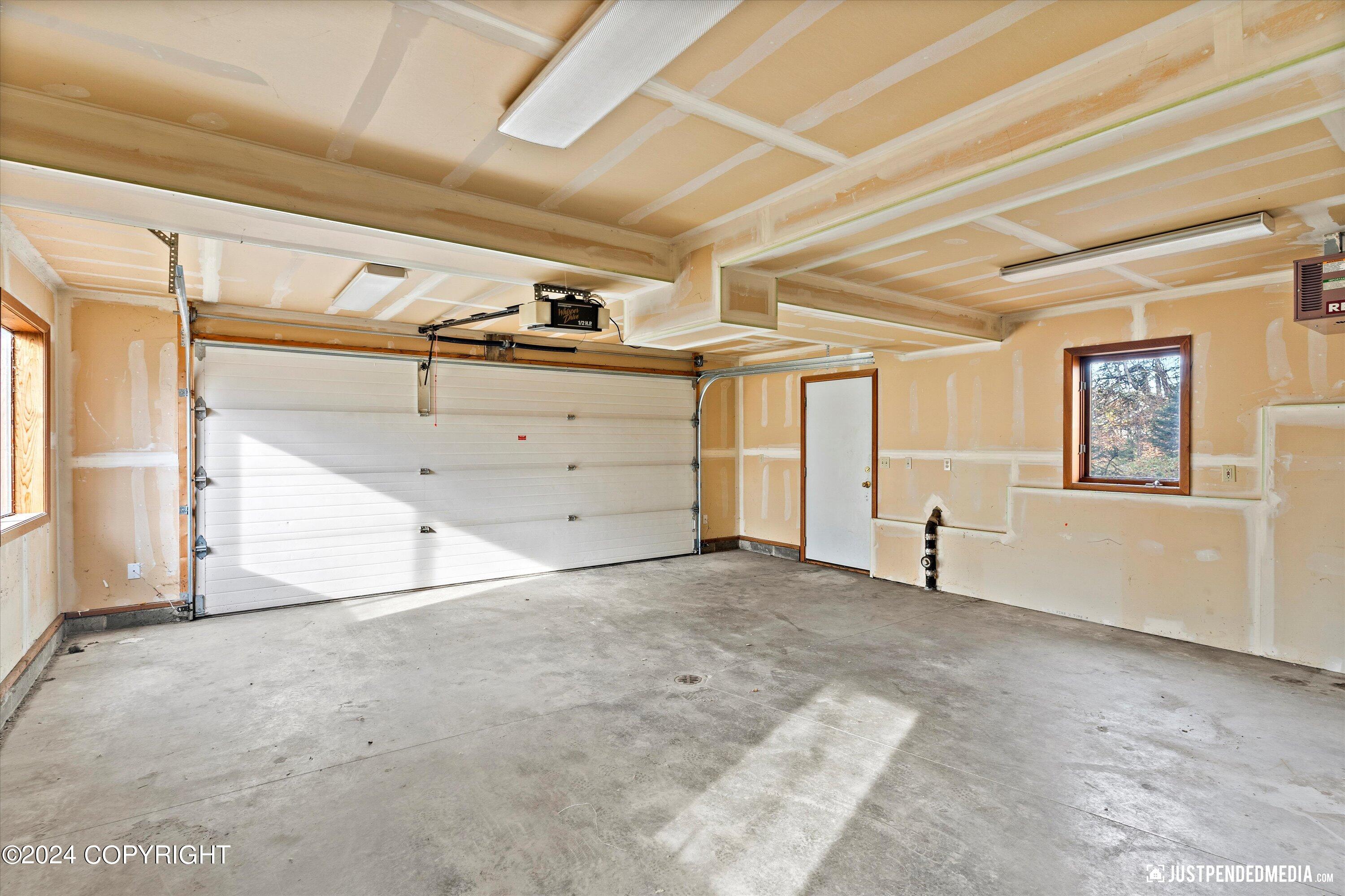 15536 Husky Street