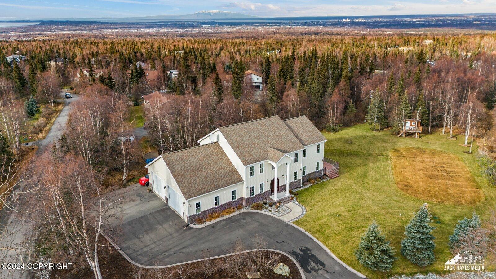 6777 Downey Finch Dr Drive