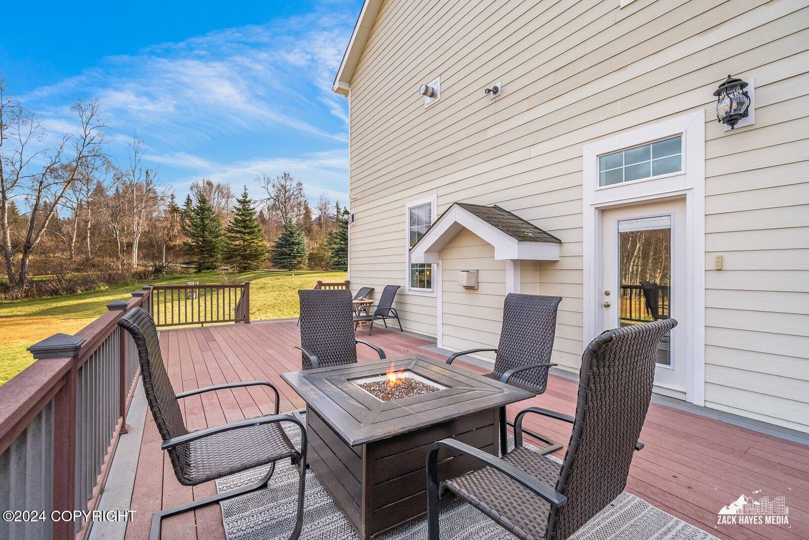 6777 Downey Finch Dr Drive