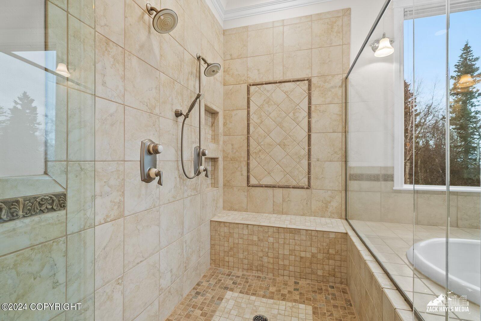 6777 Downey Finch Dr Drive