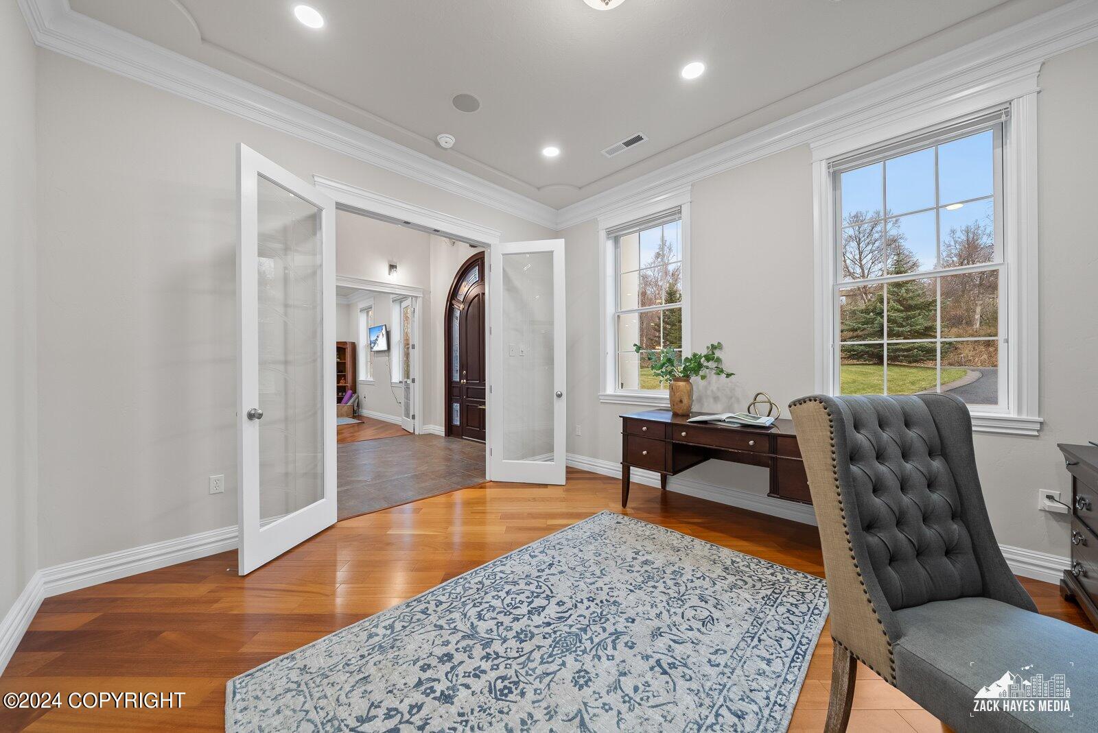 6777 Downey Finch Dr Drive