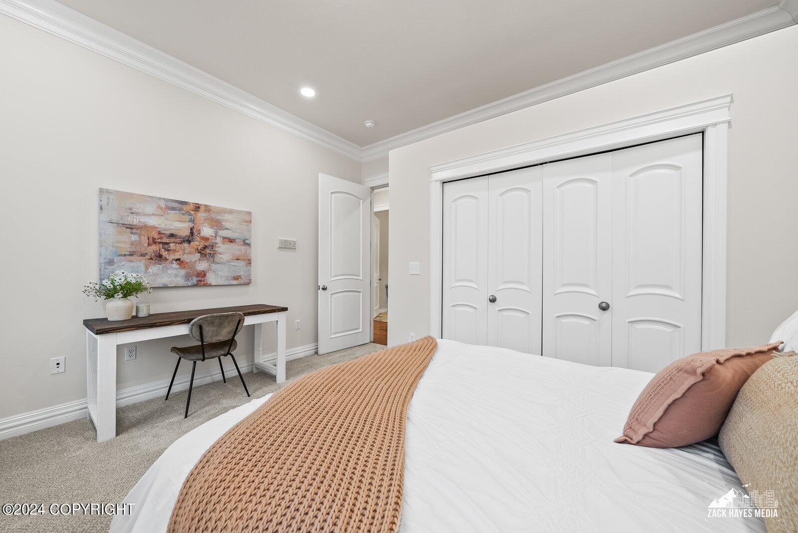 6777 Downey Finch Dr Drive