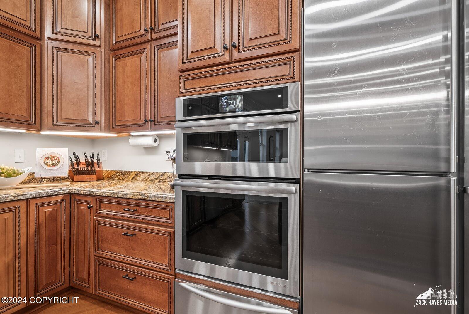 6777 Downey Finch Dr Drive