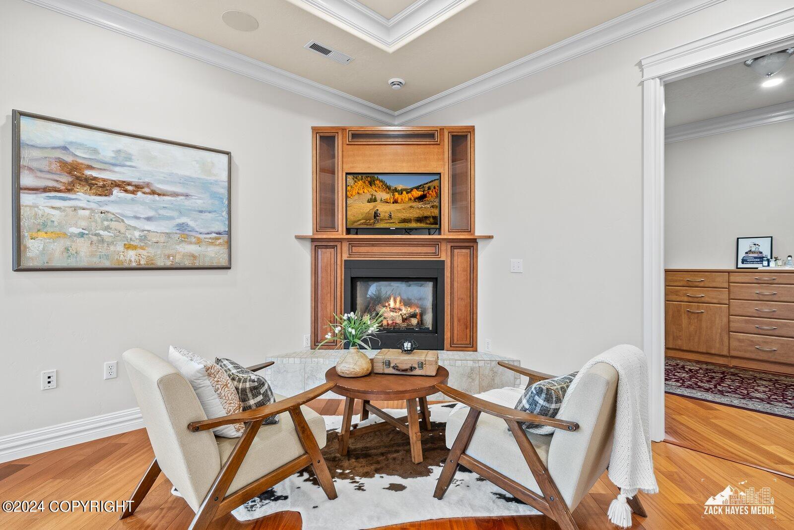 6777 Downey Finch Dr Drive