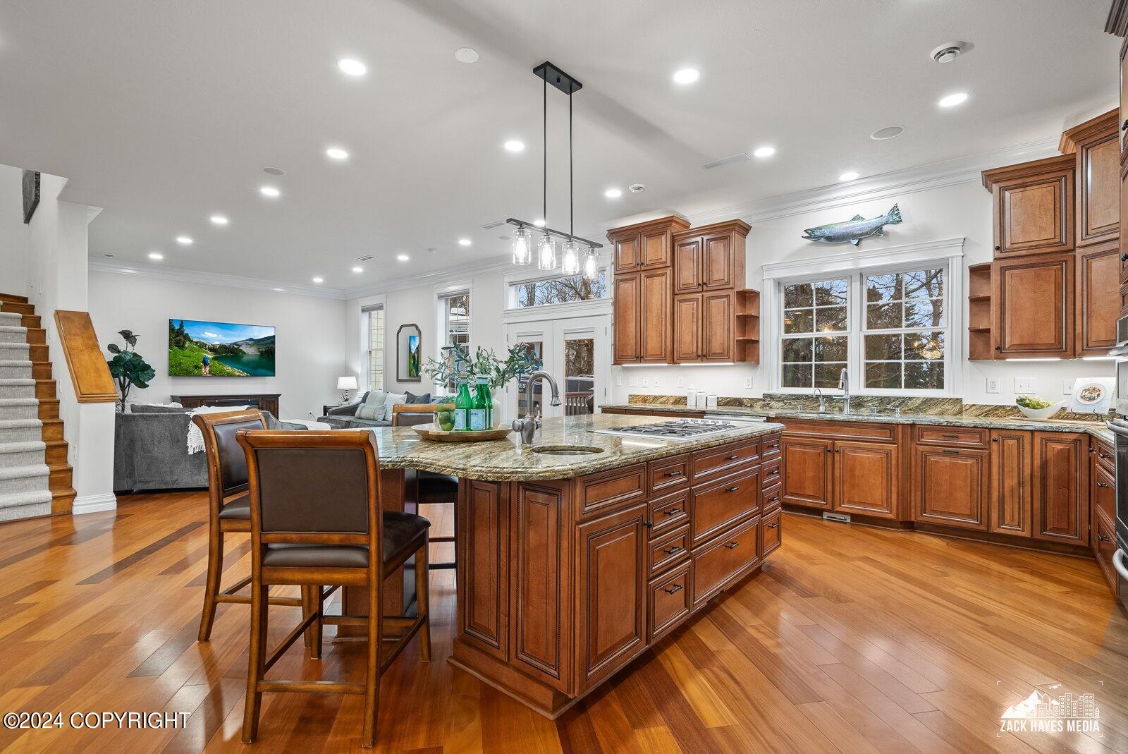 6777 Downey Finch Dr Drive
