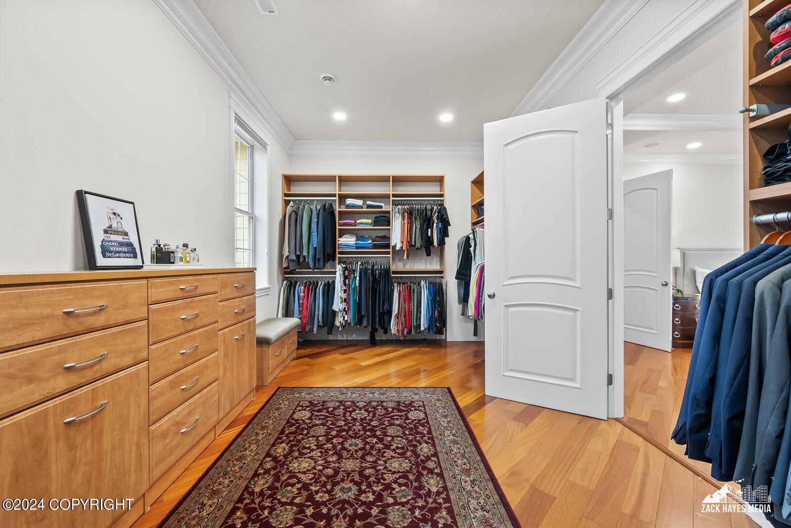 6777 Downey Finch Dr Drive