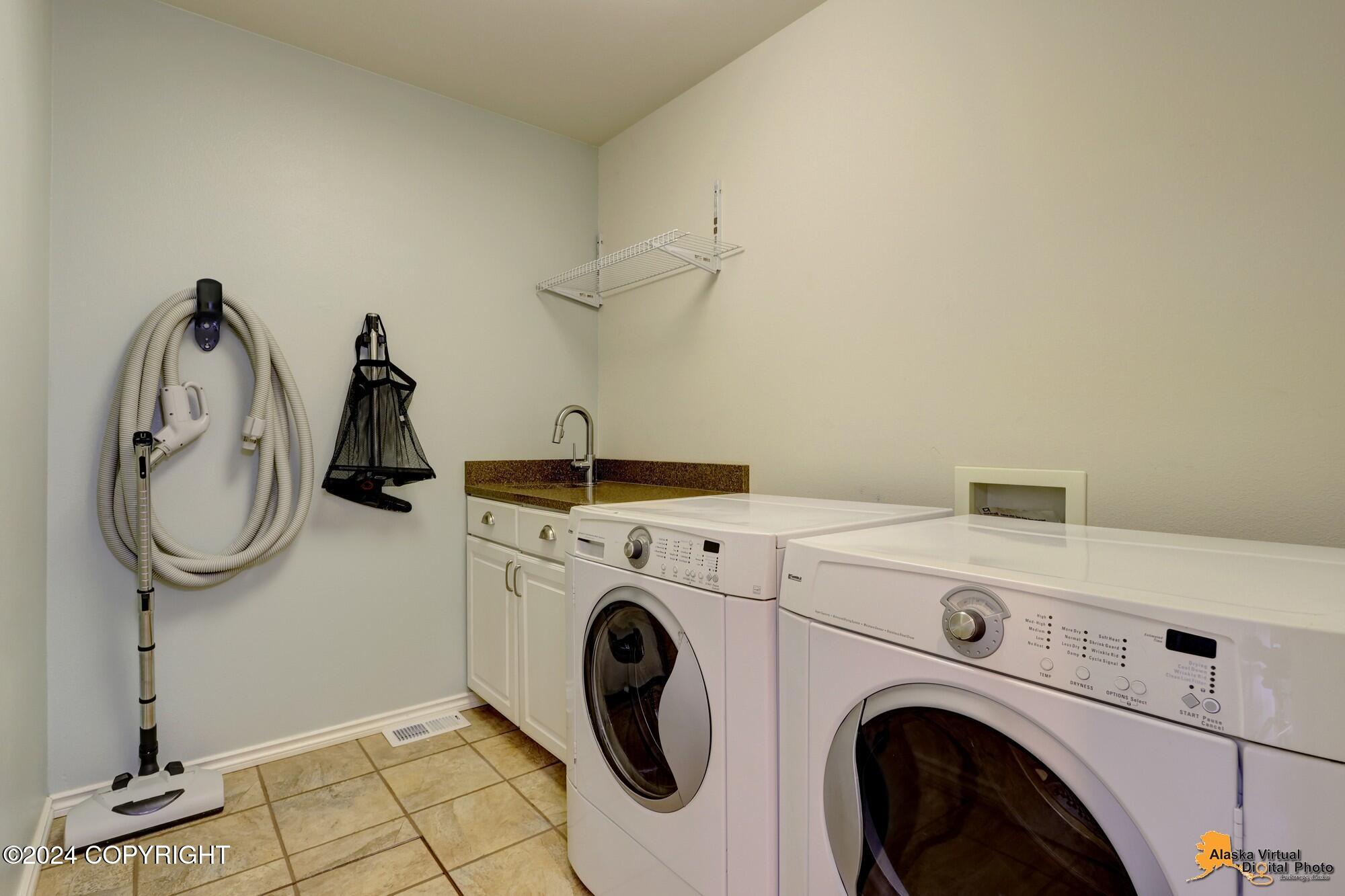 11239 Daryl Avenue # 3