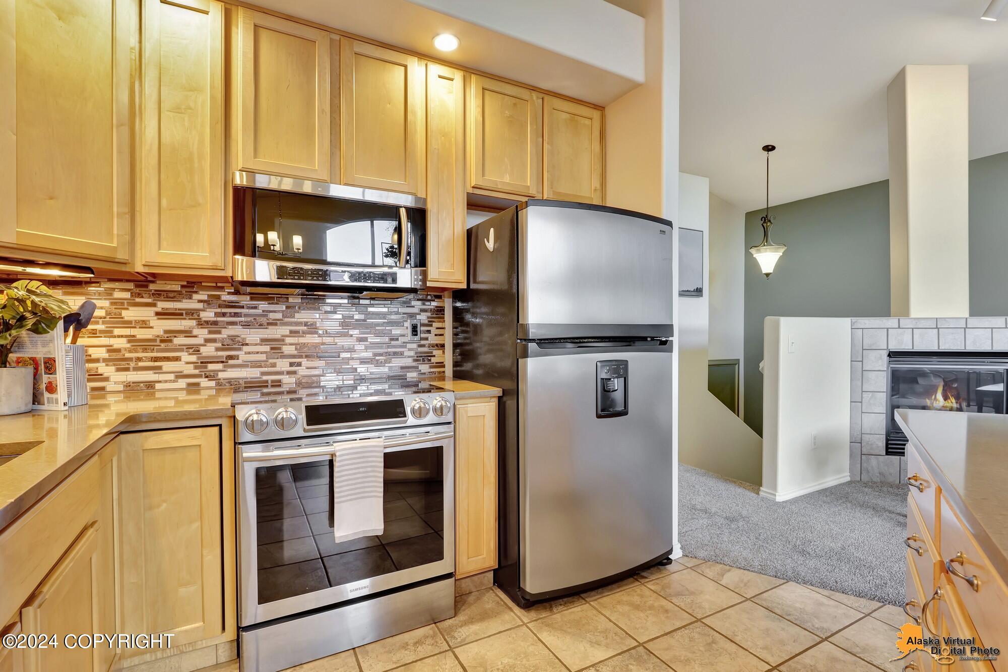 11239 Daryl Avenue # 3