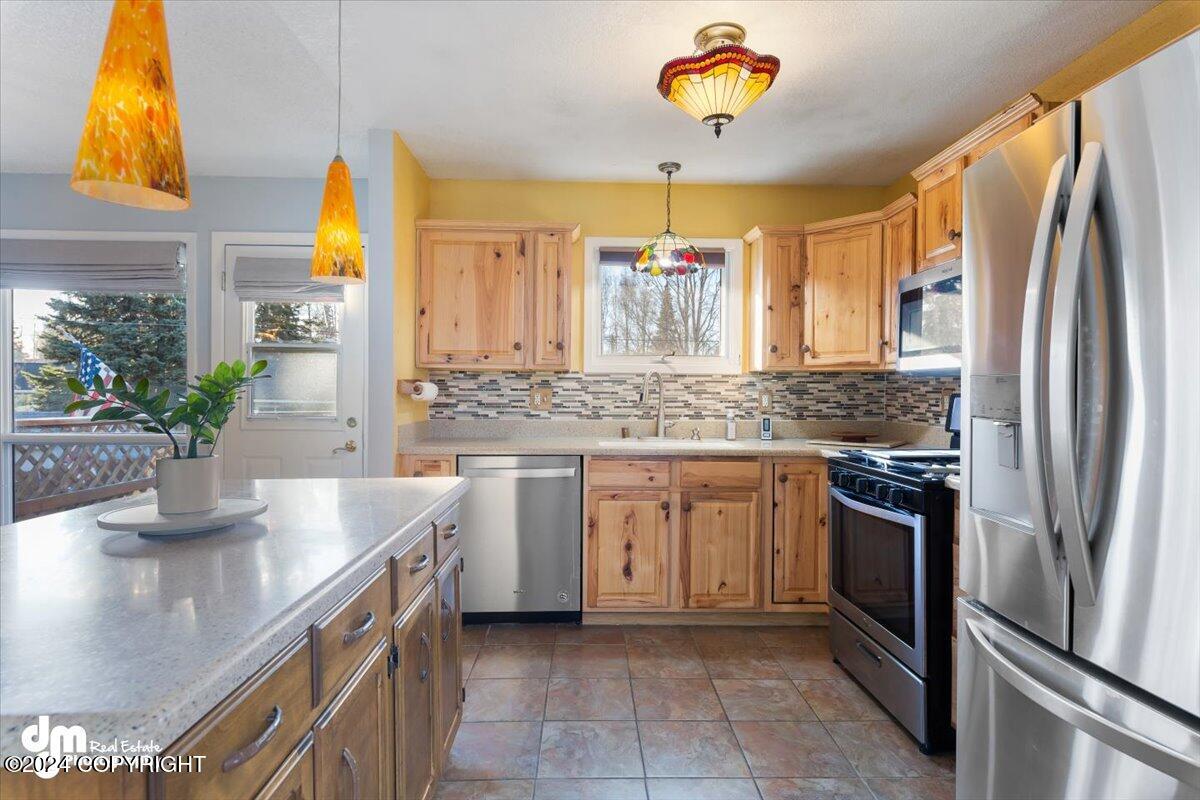 7160 Dawn Drive