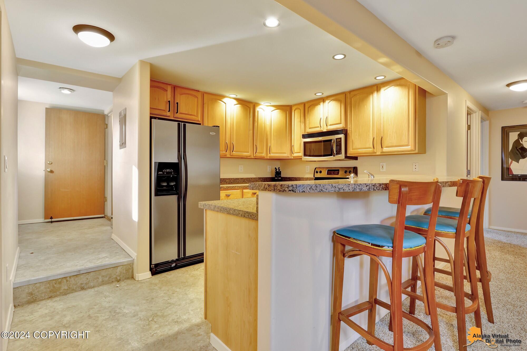 1514 W 14th Avenue