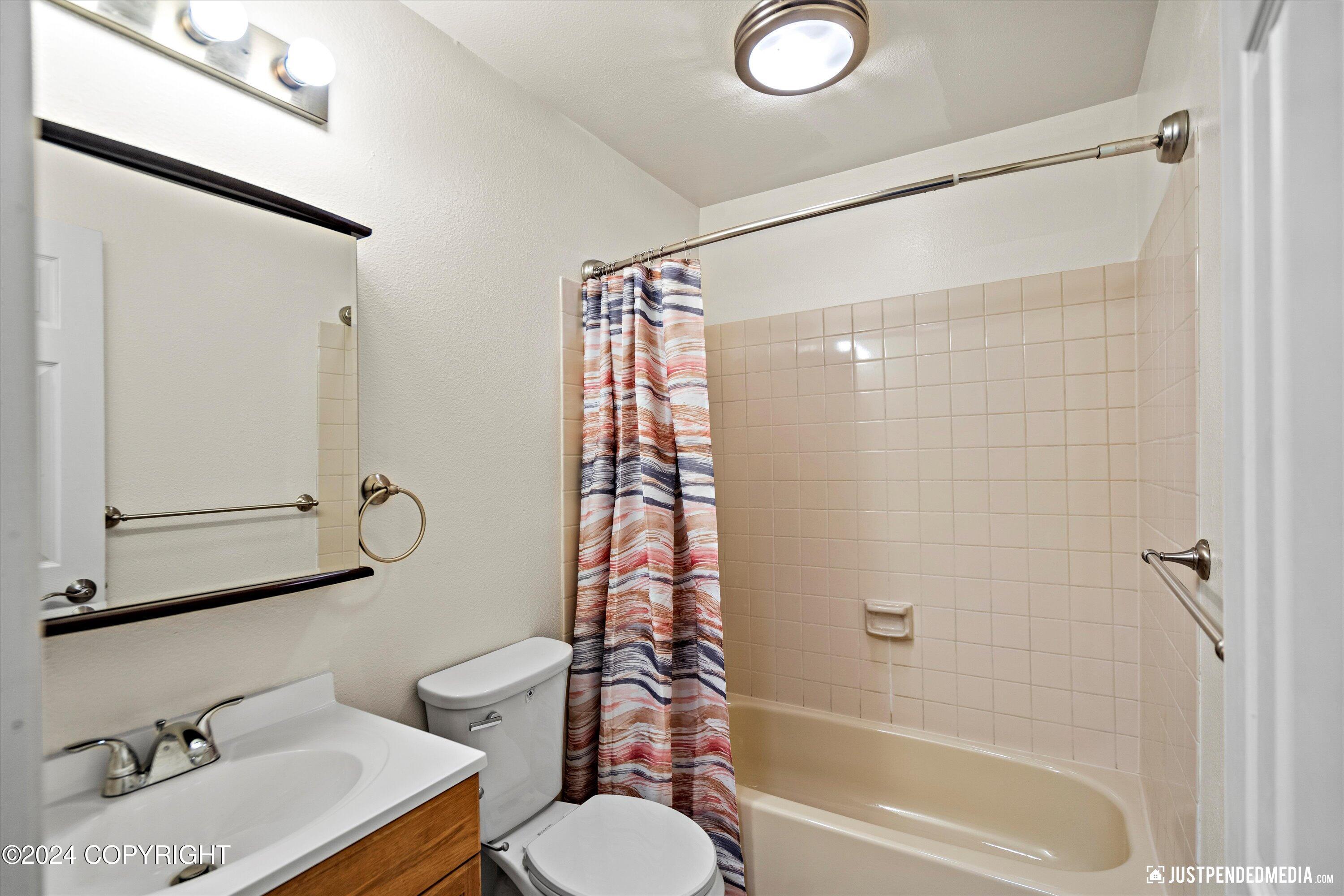 2200 Minerva Way # B4