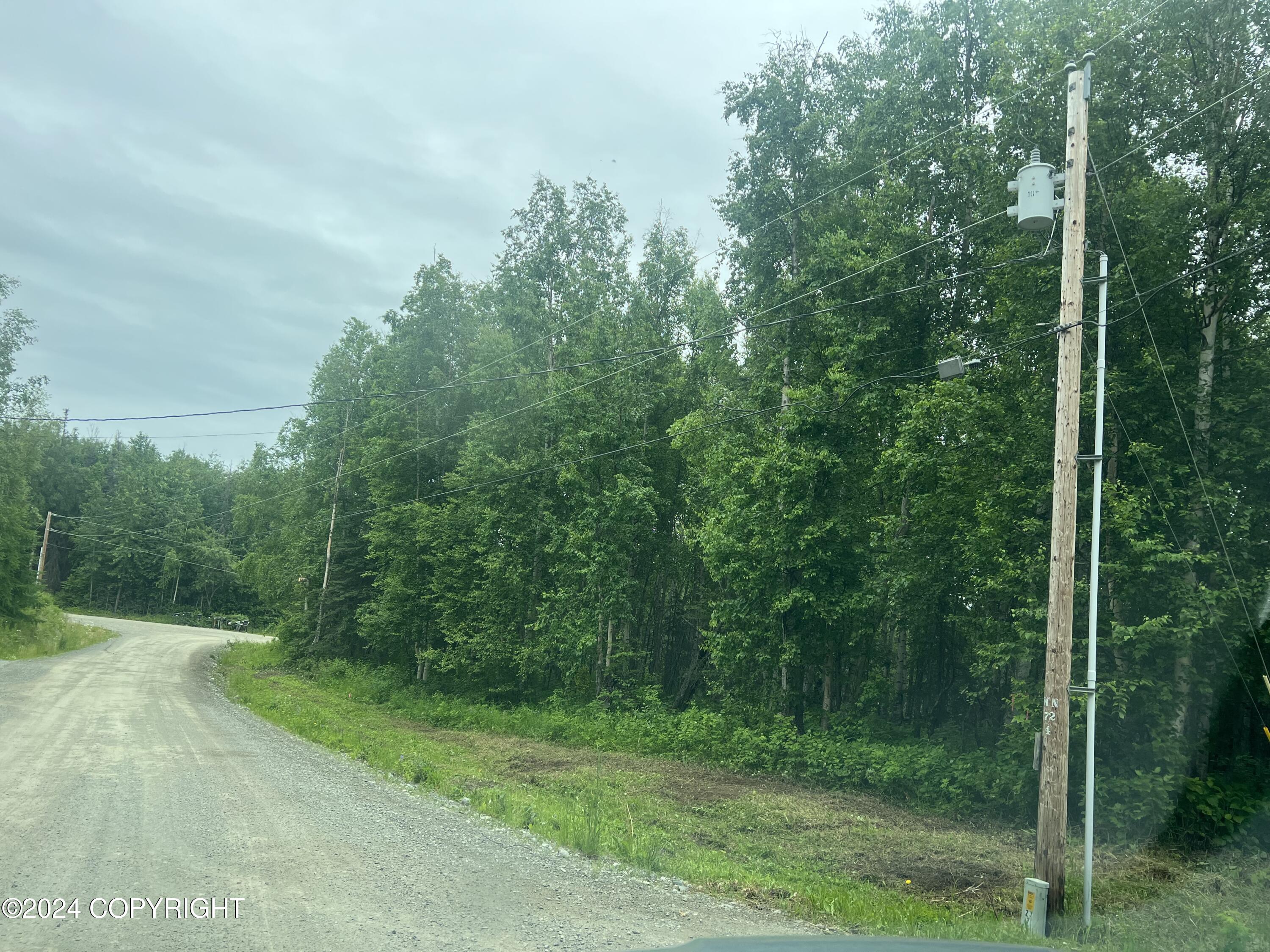 3100-3124 E Woodruff Loop