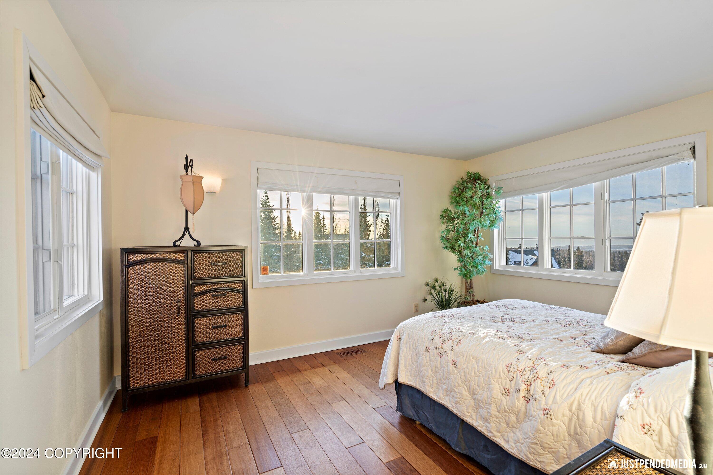 11744 Hillside Drive