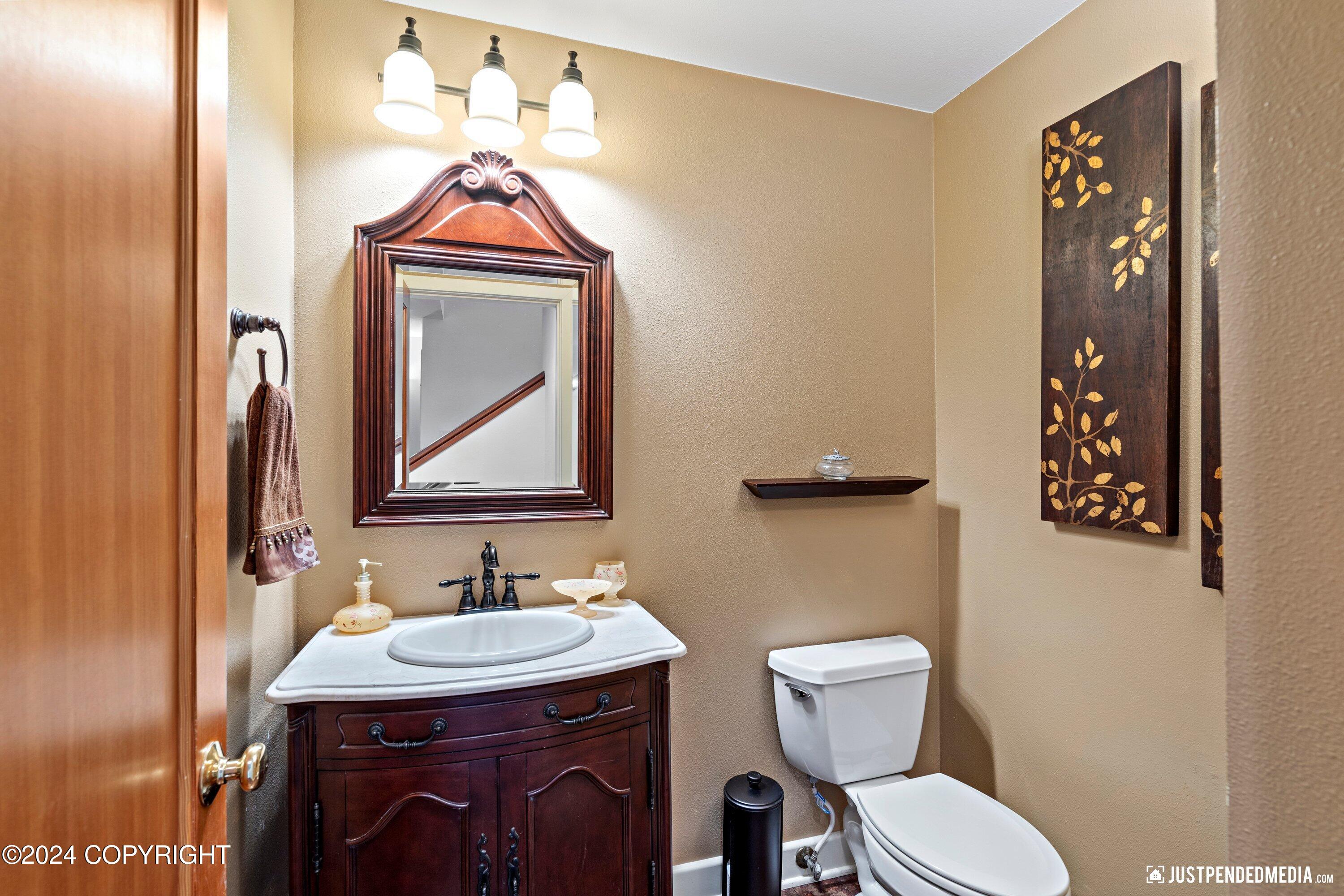 11744 Hillside Drive