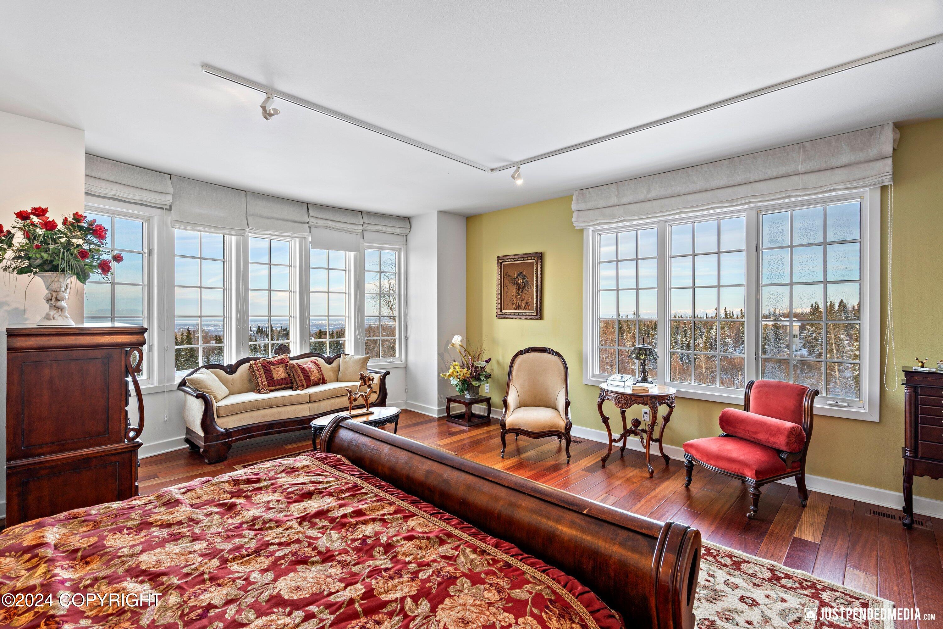 11744 Hillside Drive