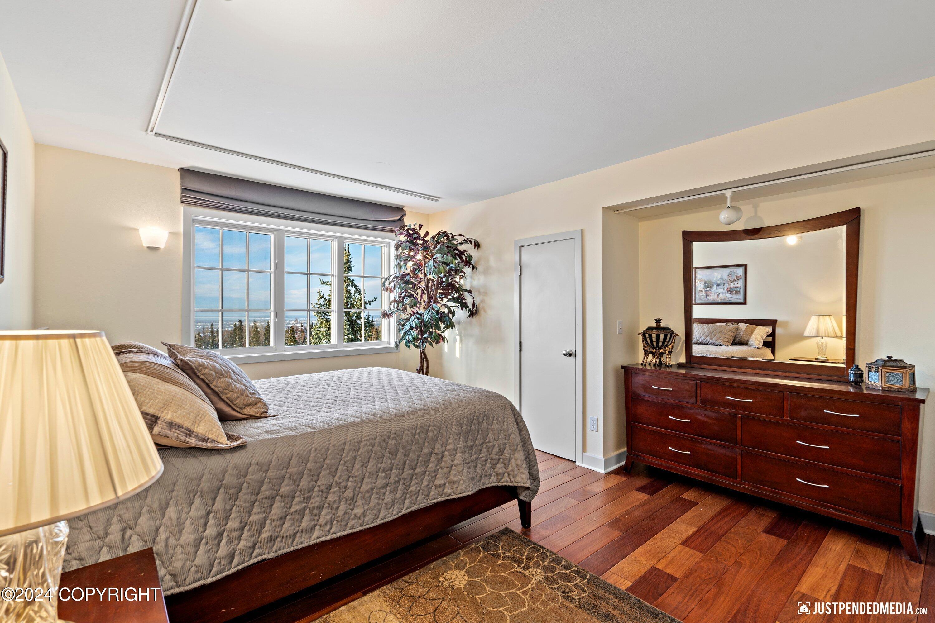 11744 Hillside Drive