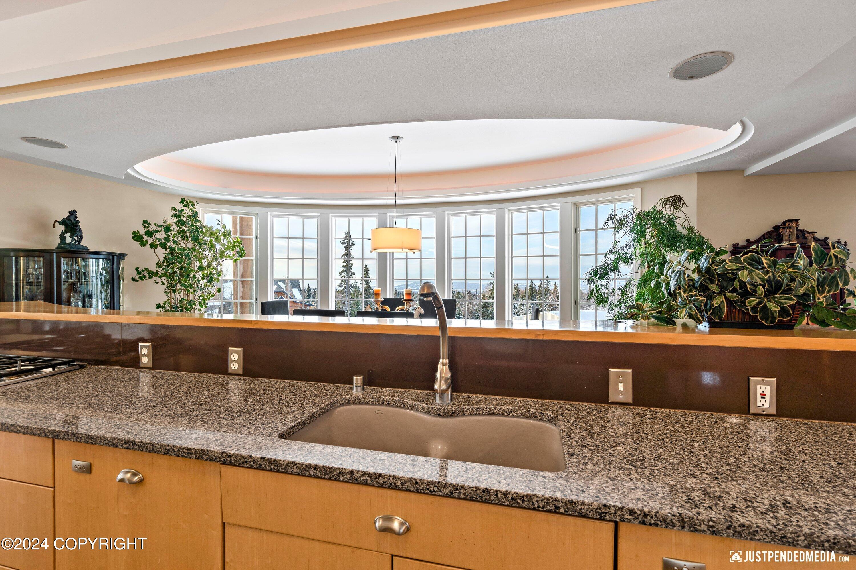 11744 Hillside Drive