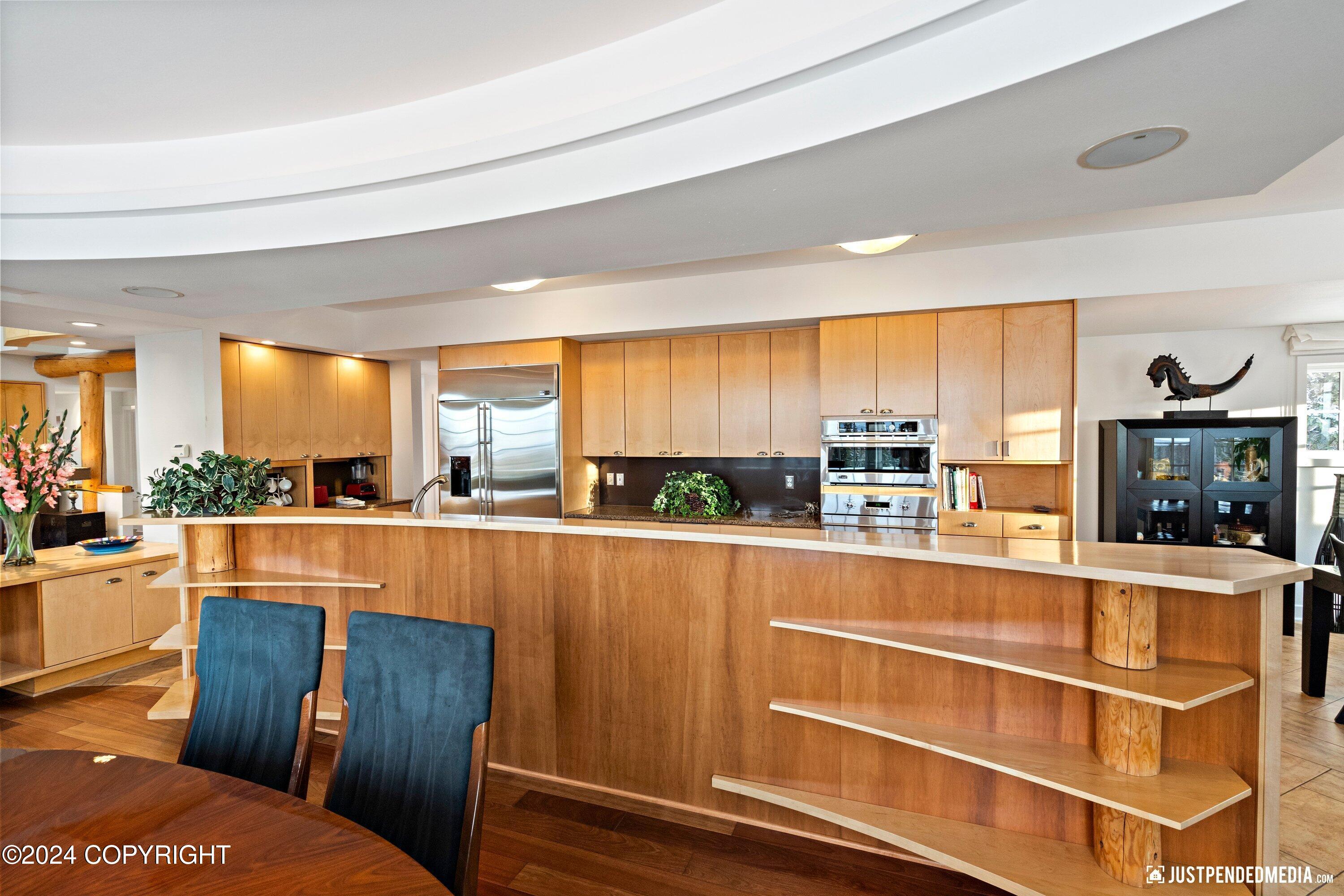 11744 Hillside Drive