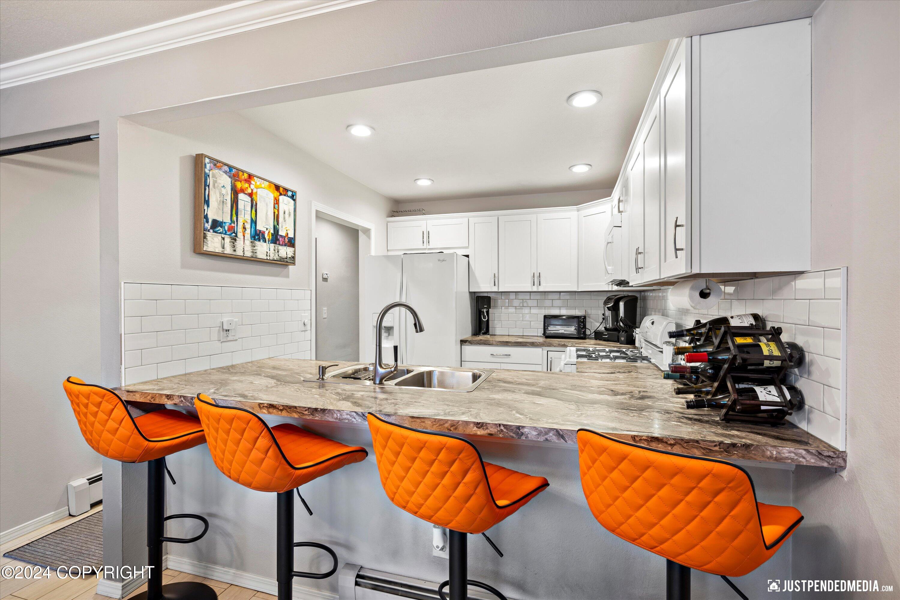 1931 Commodore Drive