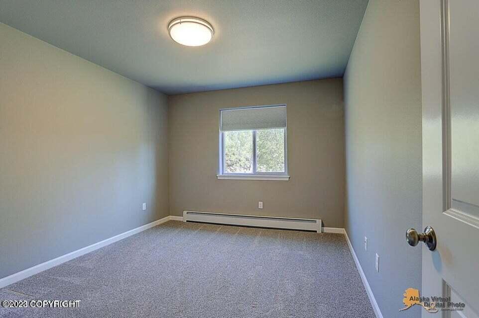 2151 S Valley Loop # 1 Unit: #1