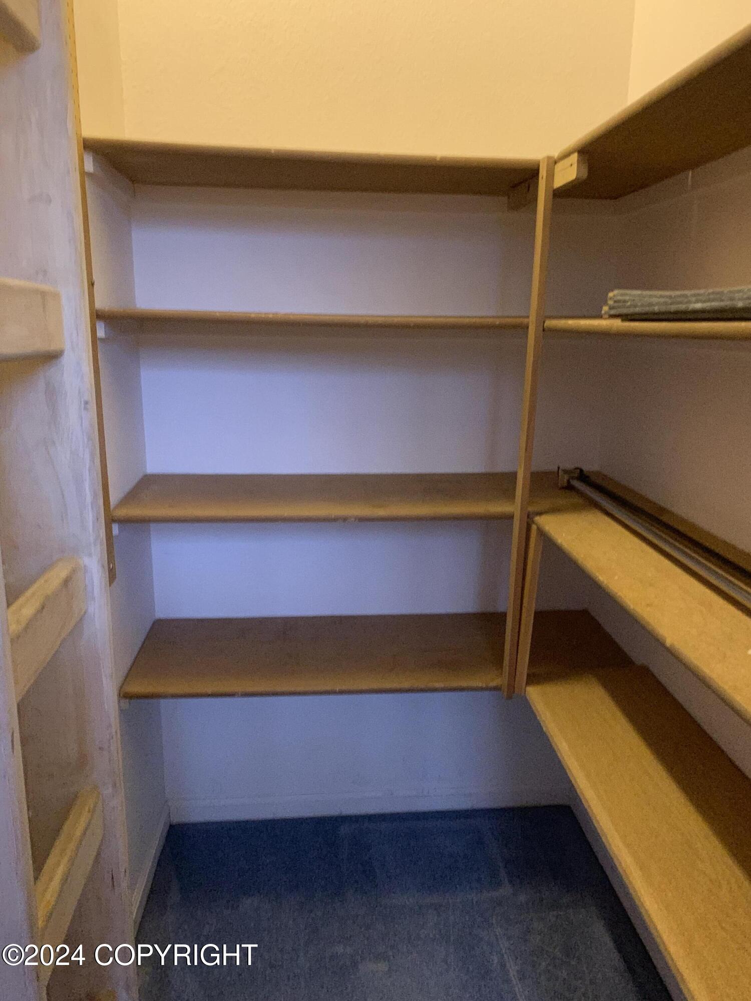 6410 E Northern Lights Boulevard # 6L