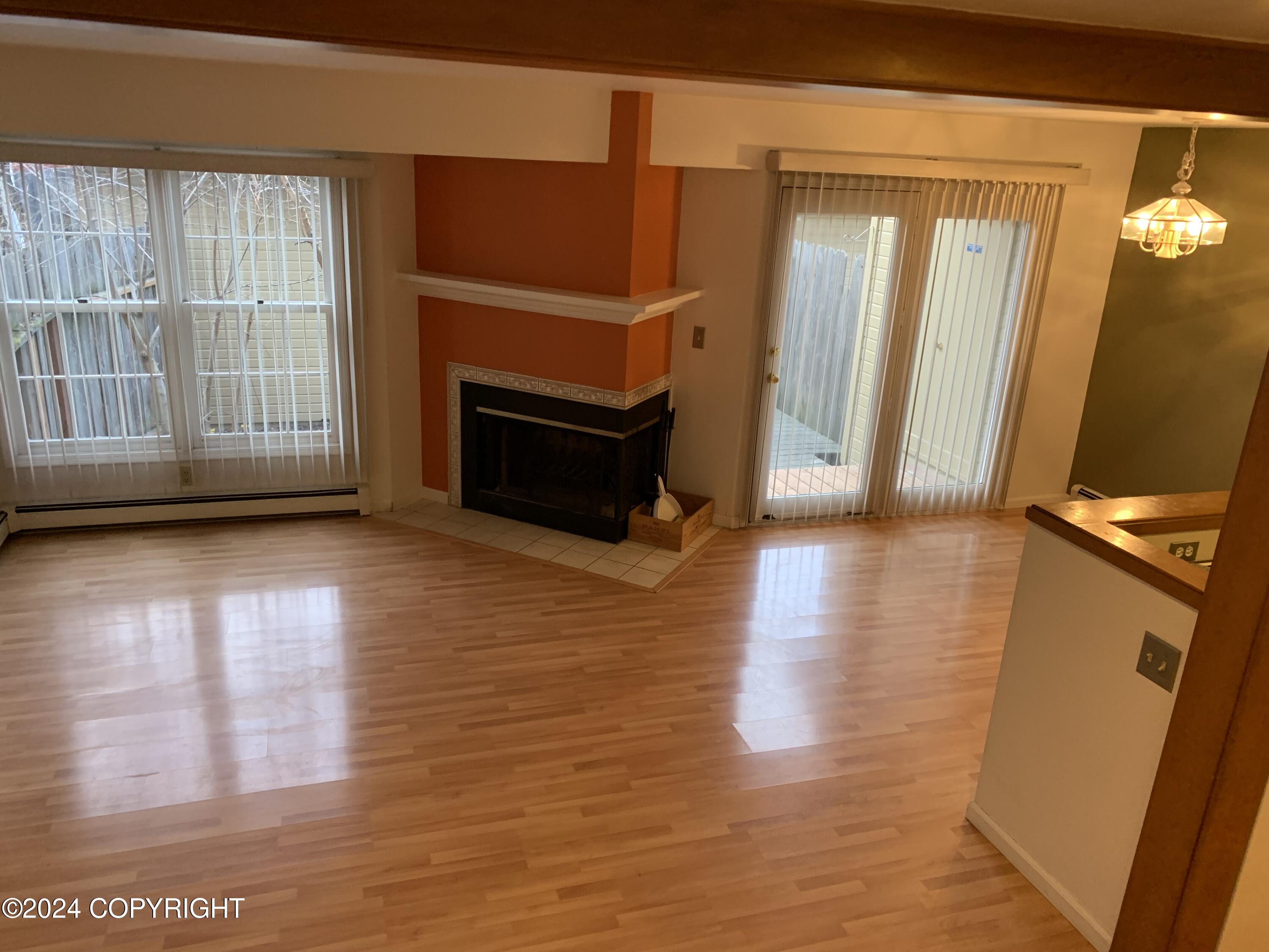 6410 E Northern Lights Boulevard # 6L