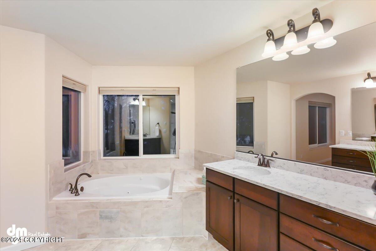 10517 Vancouver Circle