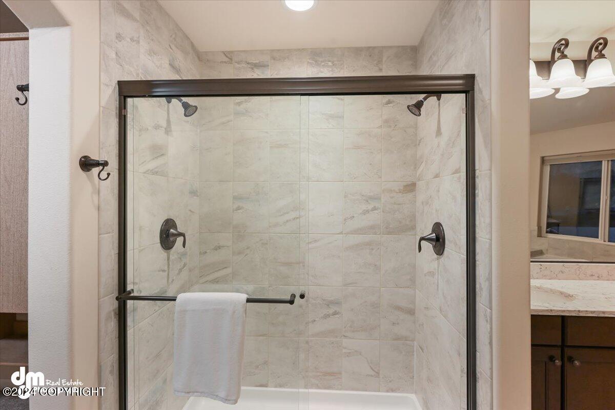 10517 Vancouver Circle