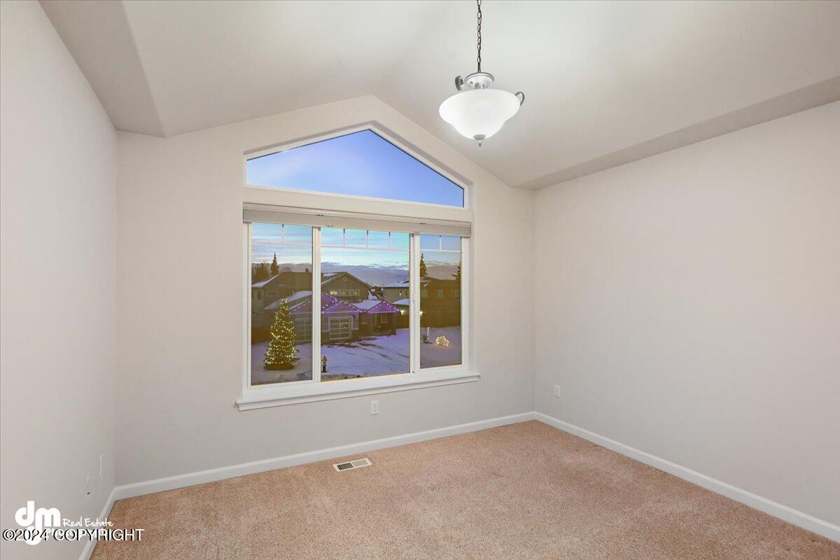 10517 Vancouver Circle