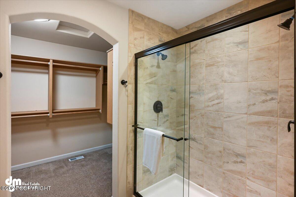 10517 Vancouver Circle