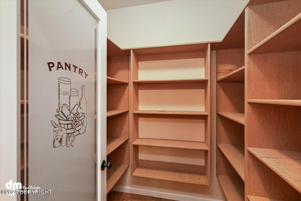 10517 Vancouver Circle