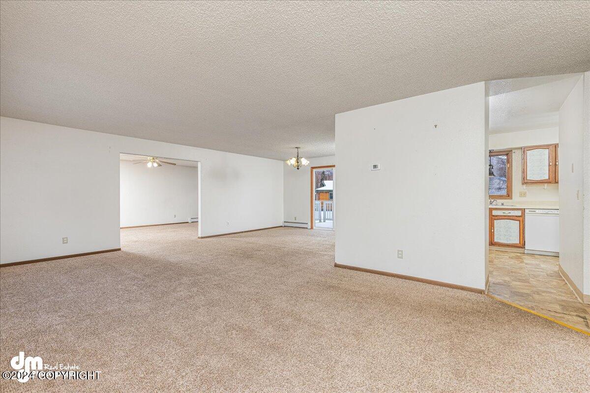 3441 Evergreen Street