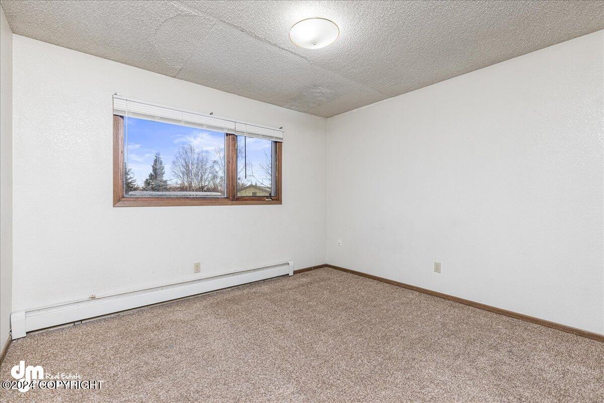 3441 Evergreen Street