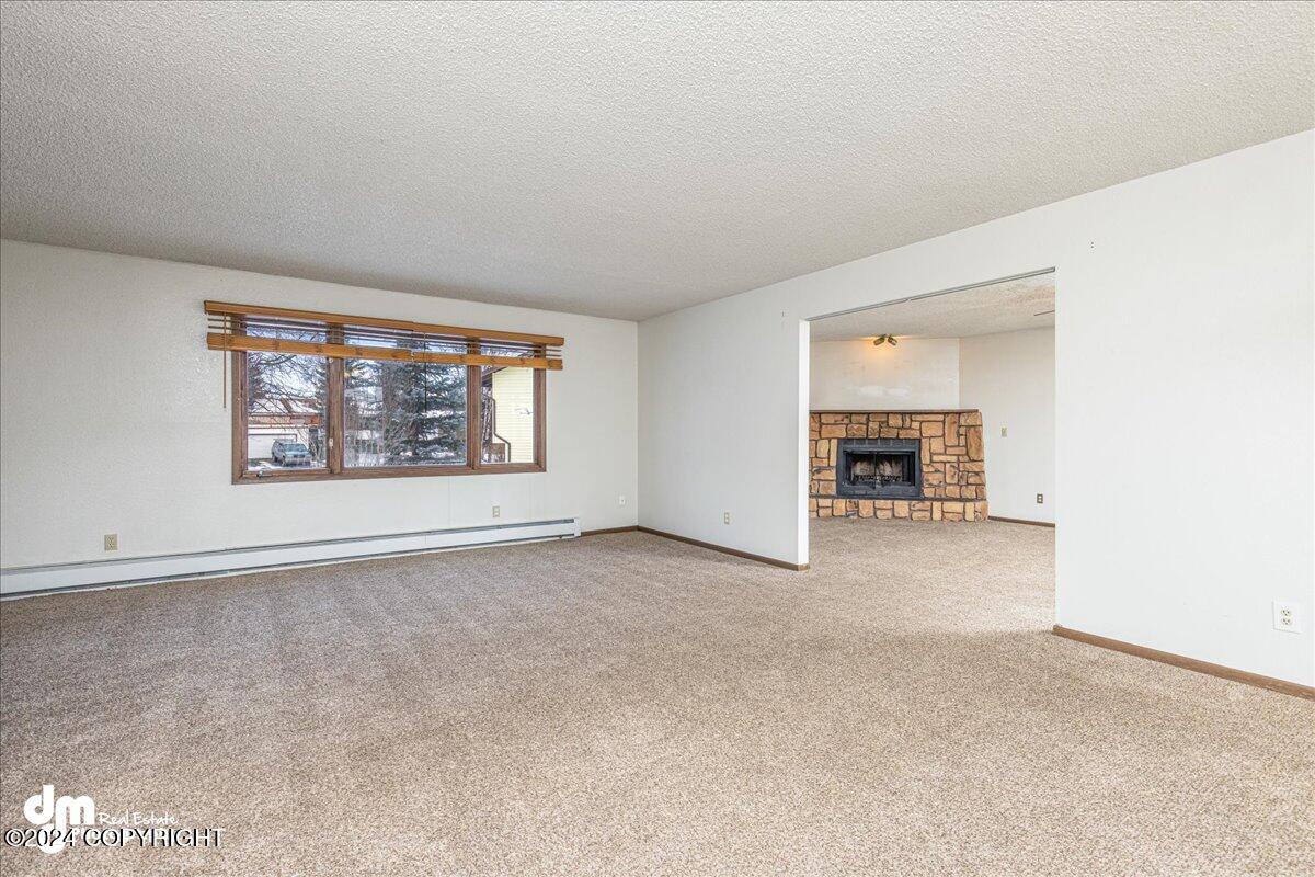 3441 Evergreen Street