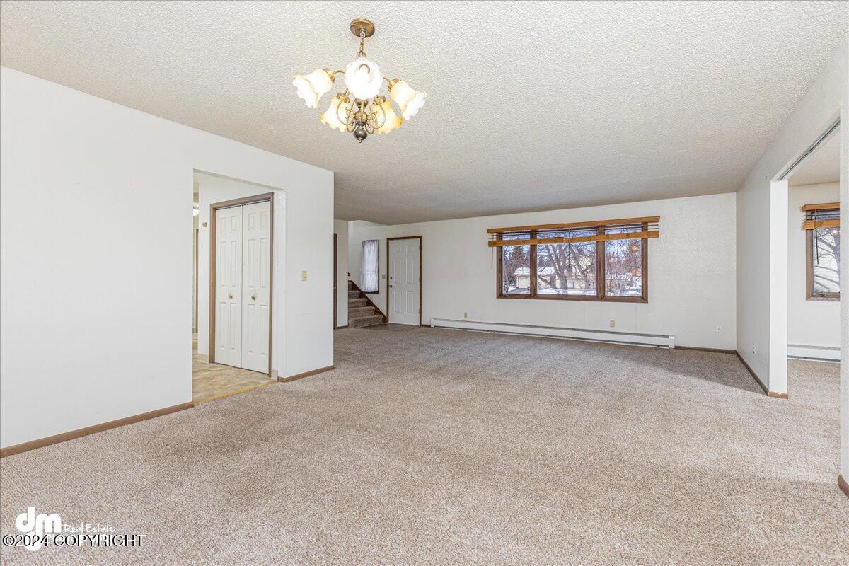 3441 Evergreen Street