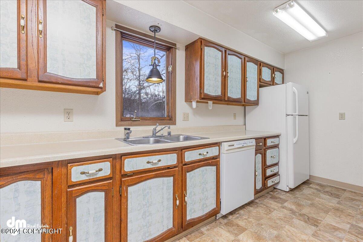 3441 Evergreen Street