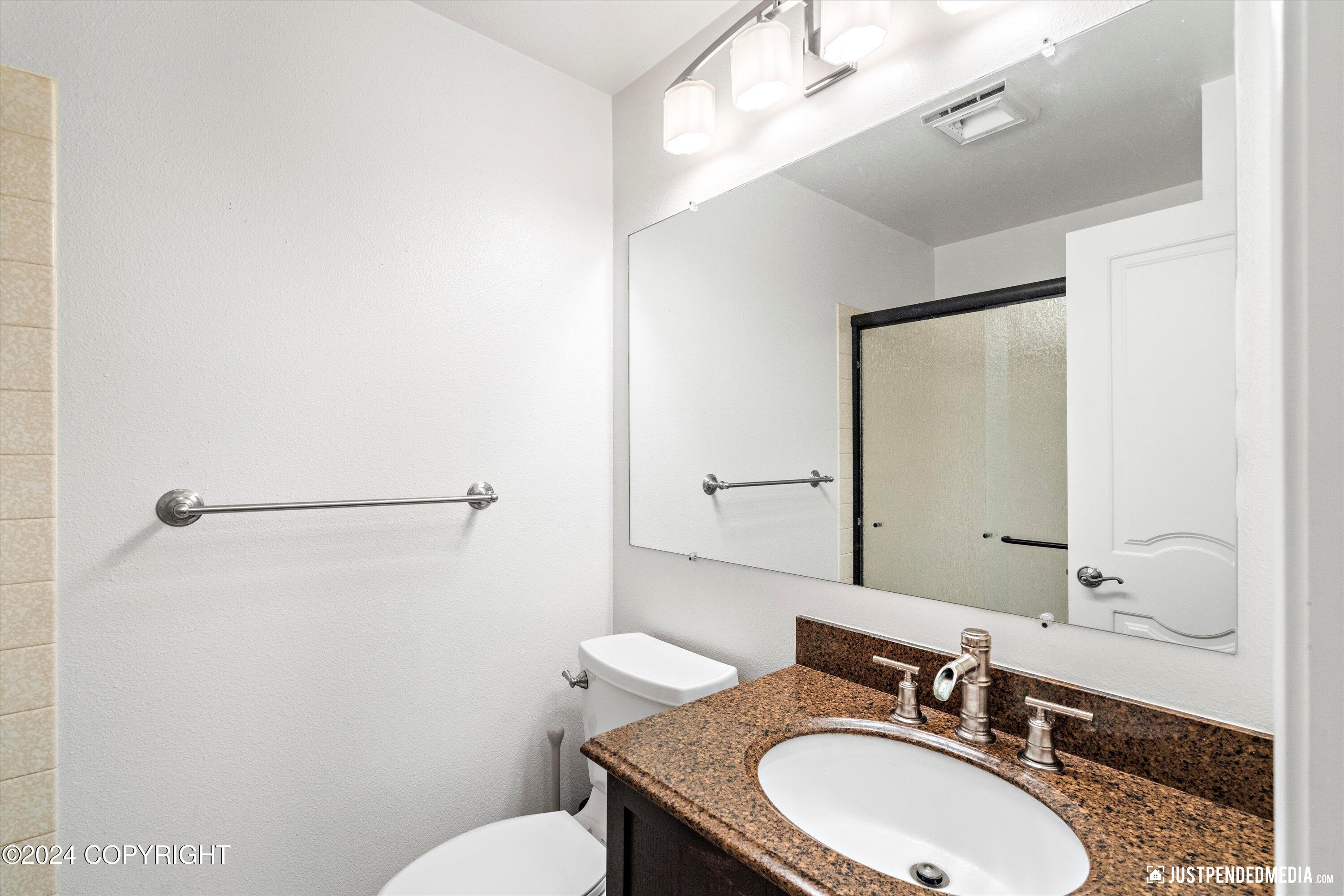 7250 Huntsmen Circle # B