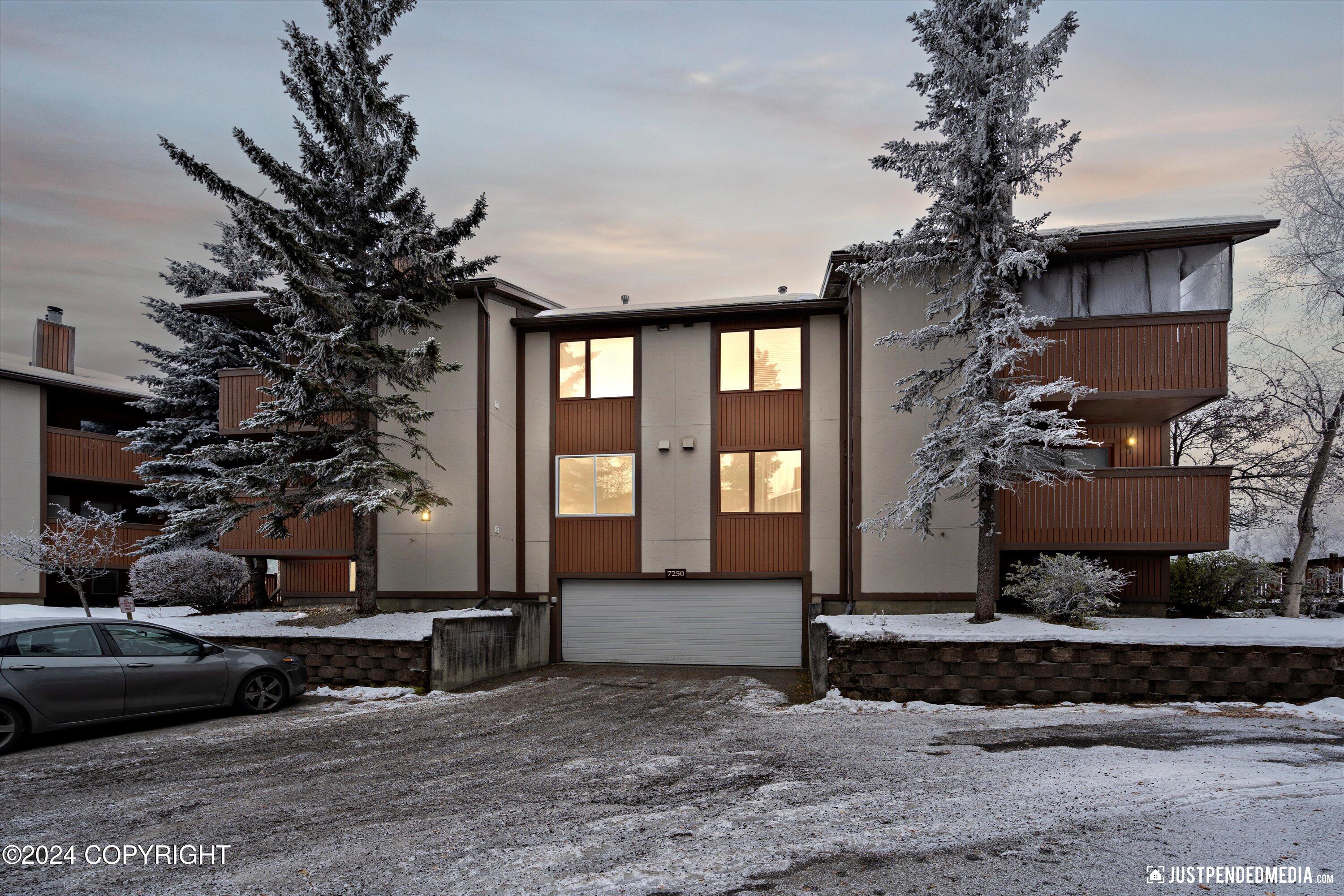 7250 Huntsmen Circle # B