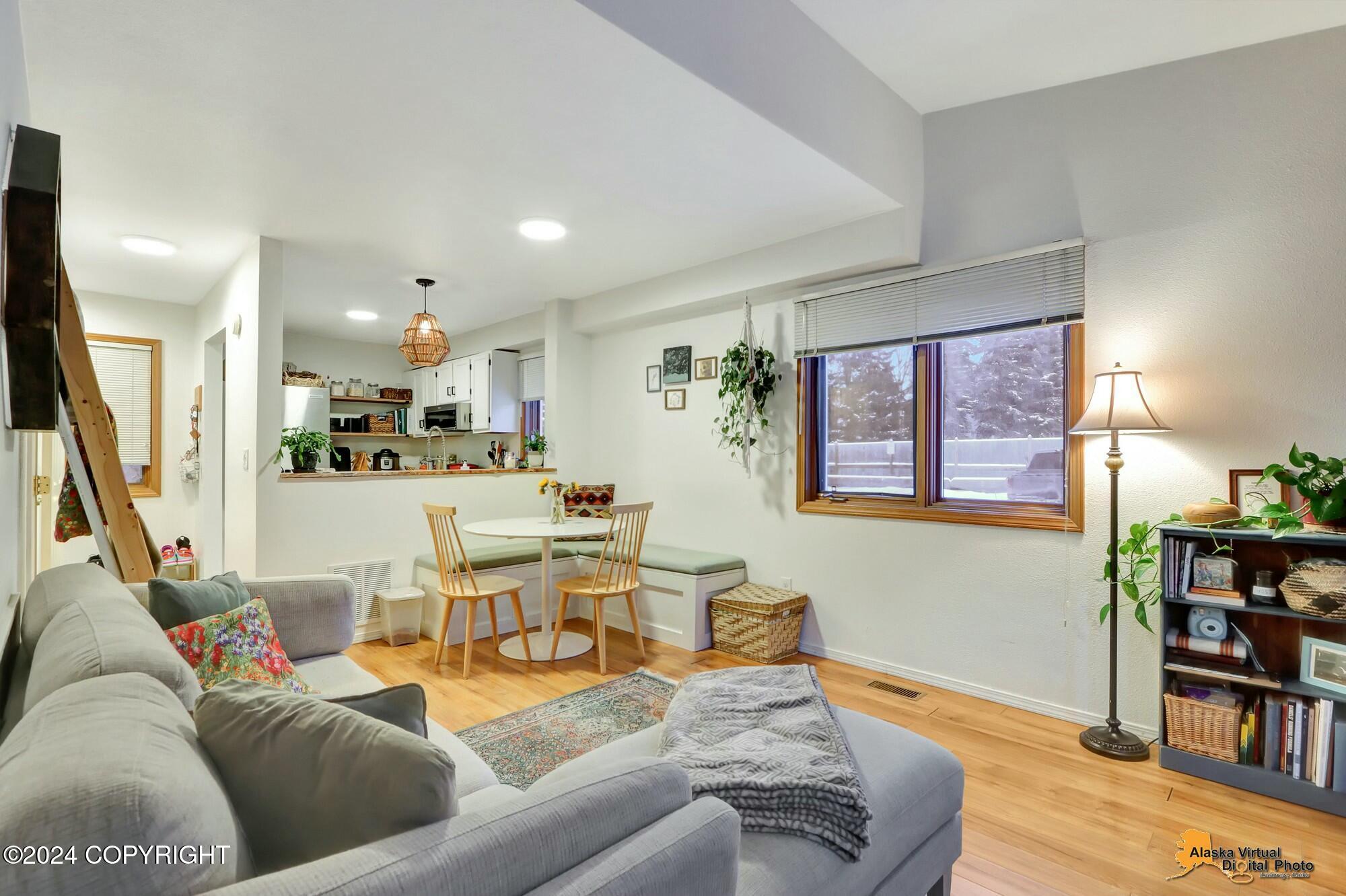 10224 Jamestown Drive # 4A Unit: #4A