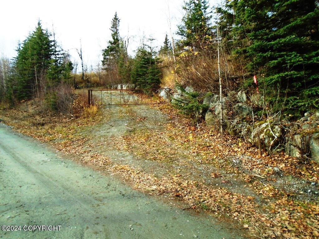 17663 W New Homestead Avenue