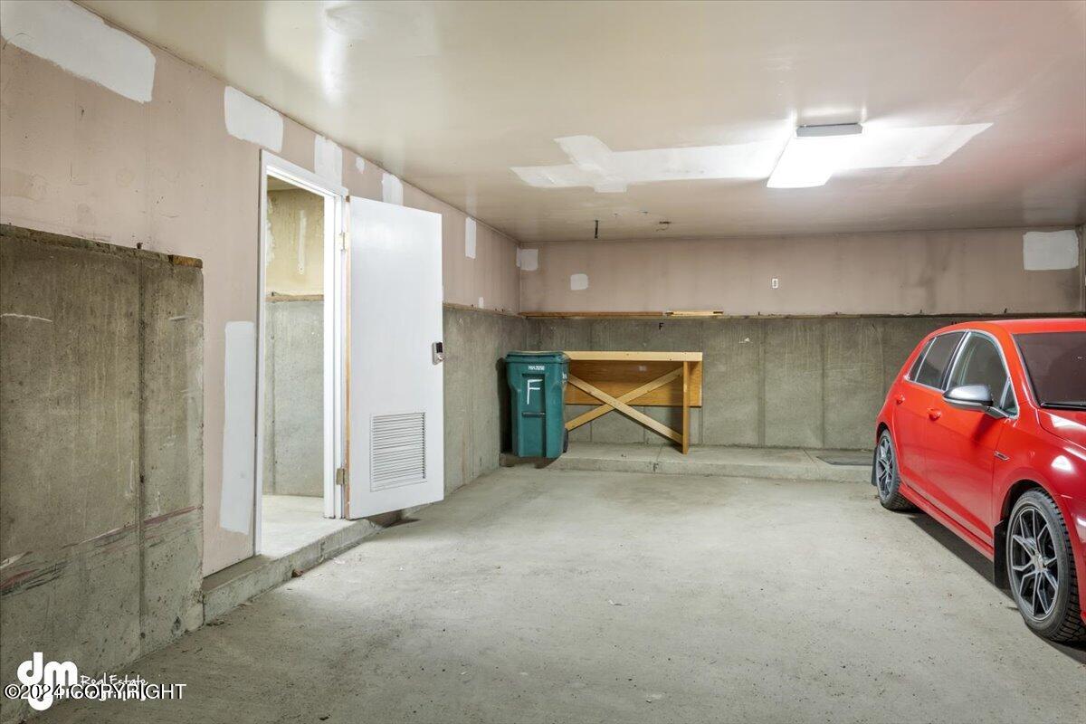 7321 Huntsmen Circle # F Unit: 21-F