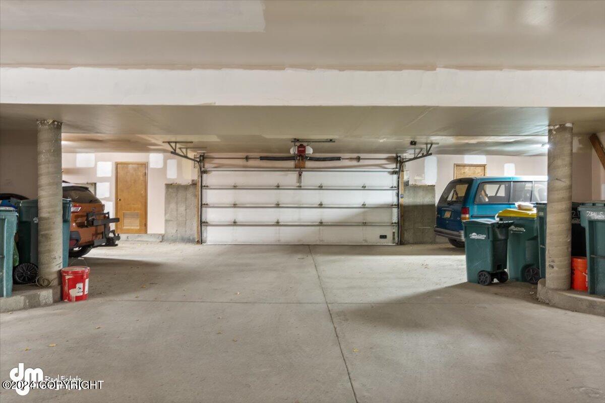 7321 Huntsmen Circle # F Unit: 21-F