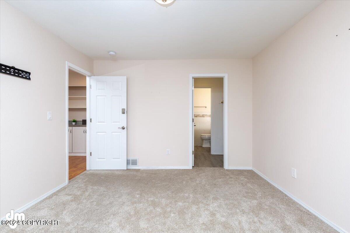 7321 Huntsmen Circle # F Unit: 21-F