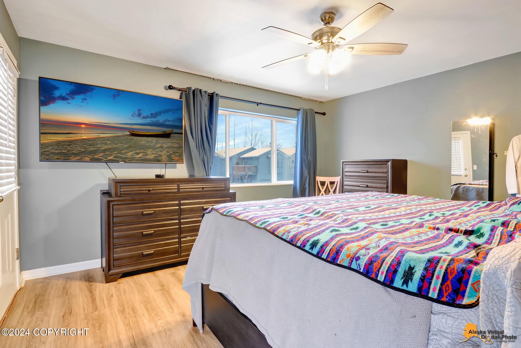 8537 Cross Pointe Loop