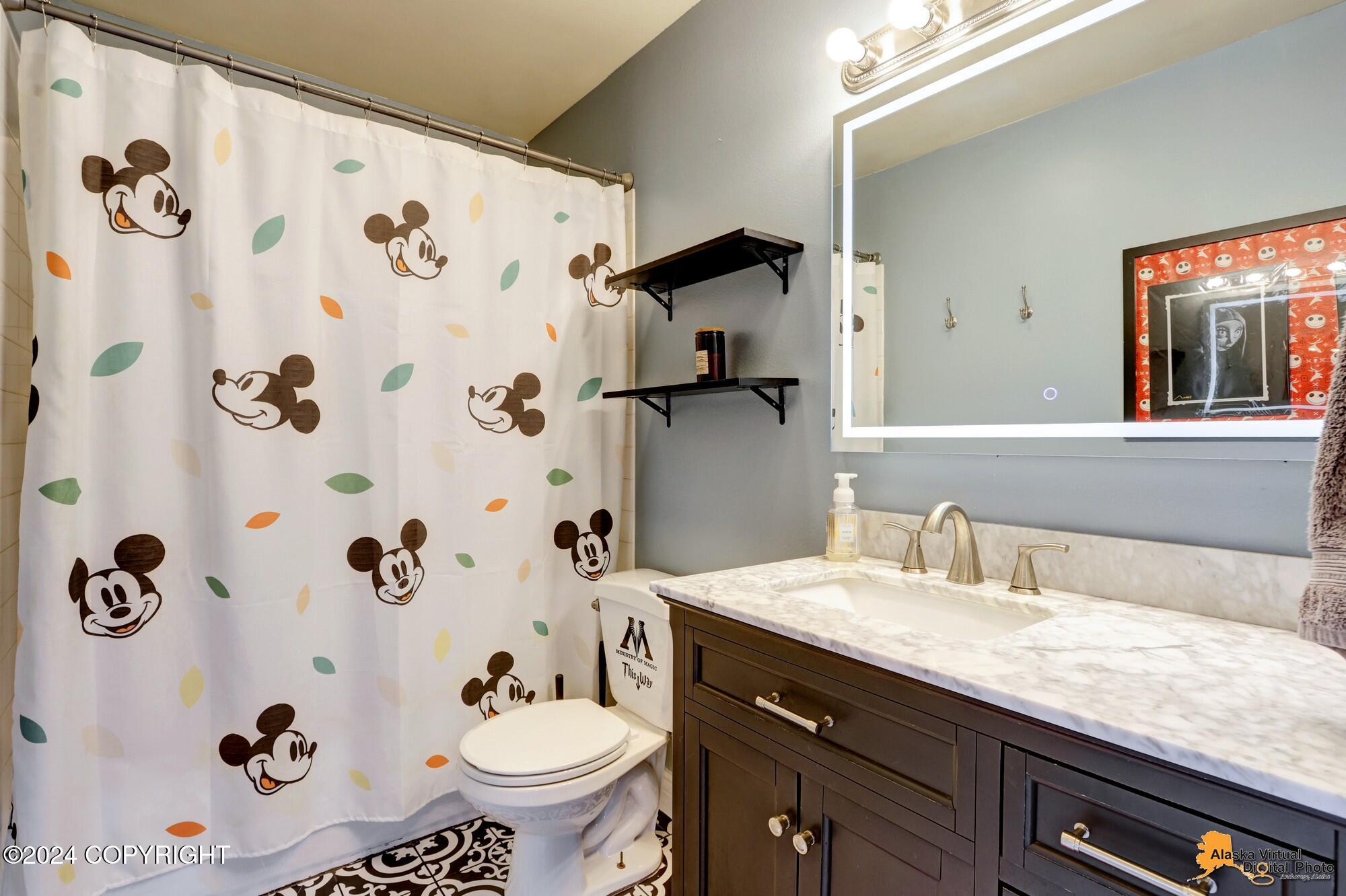 8537 Cross Pointe Loop