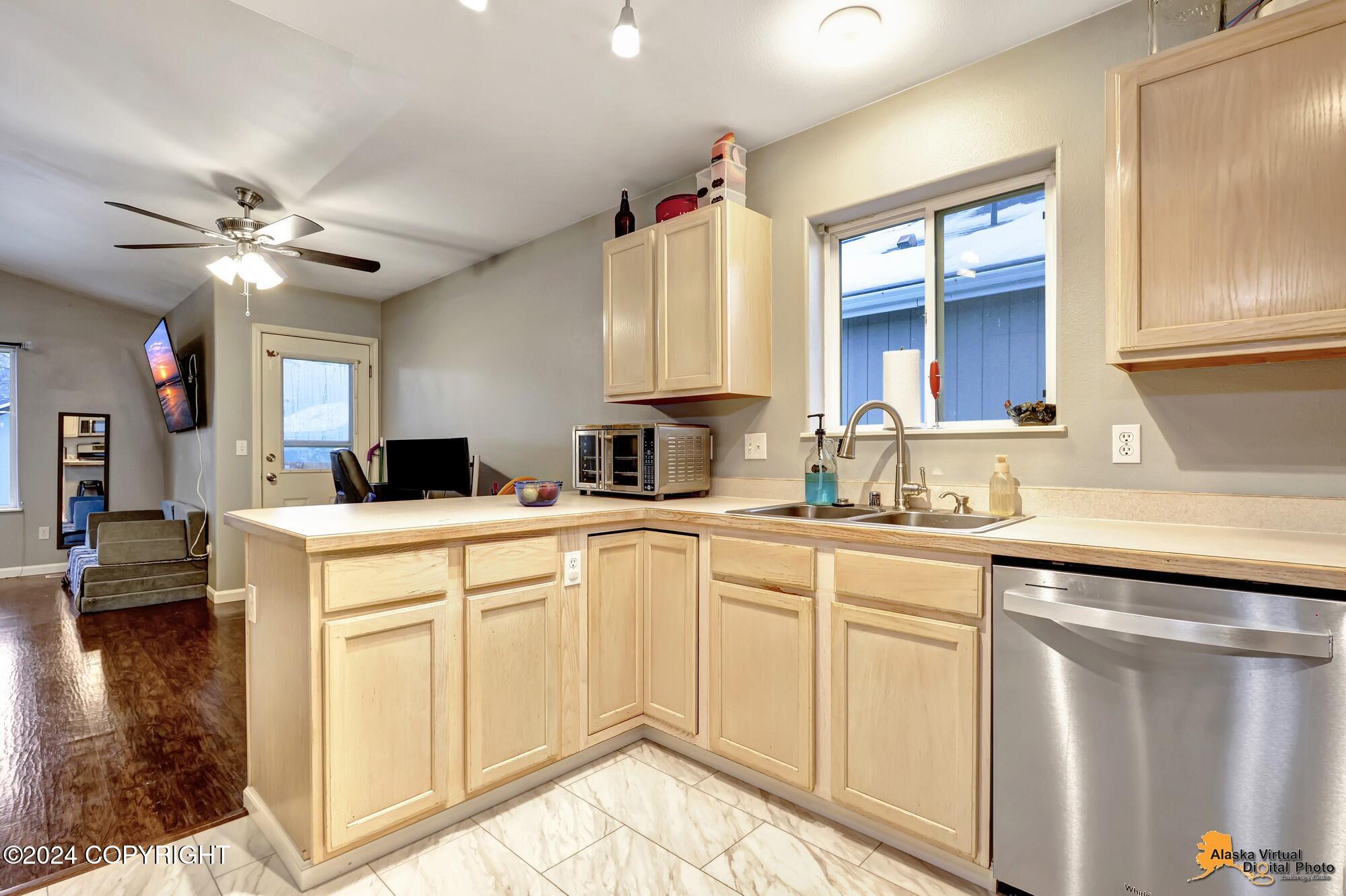 3919 Sycamore Loop