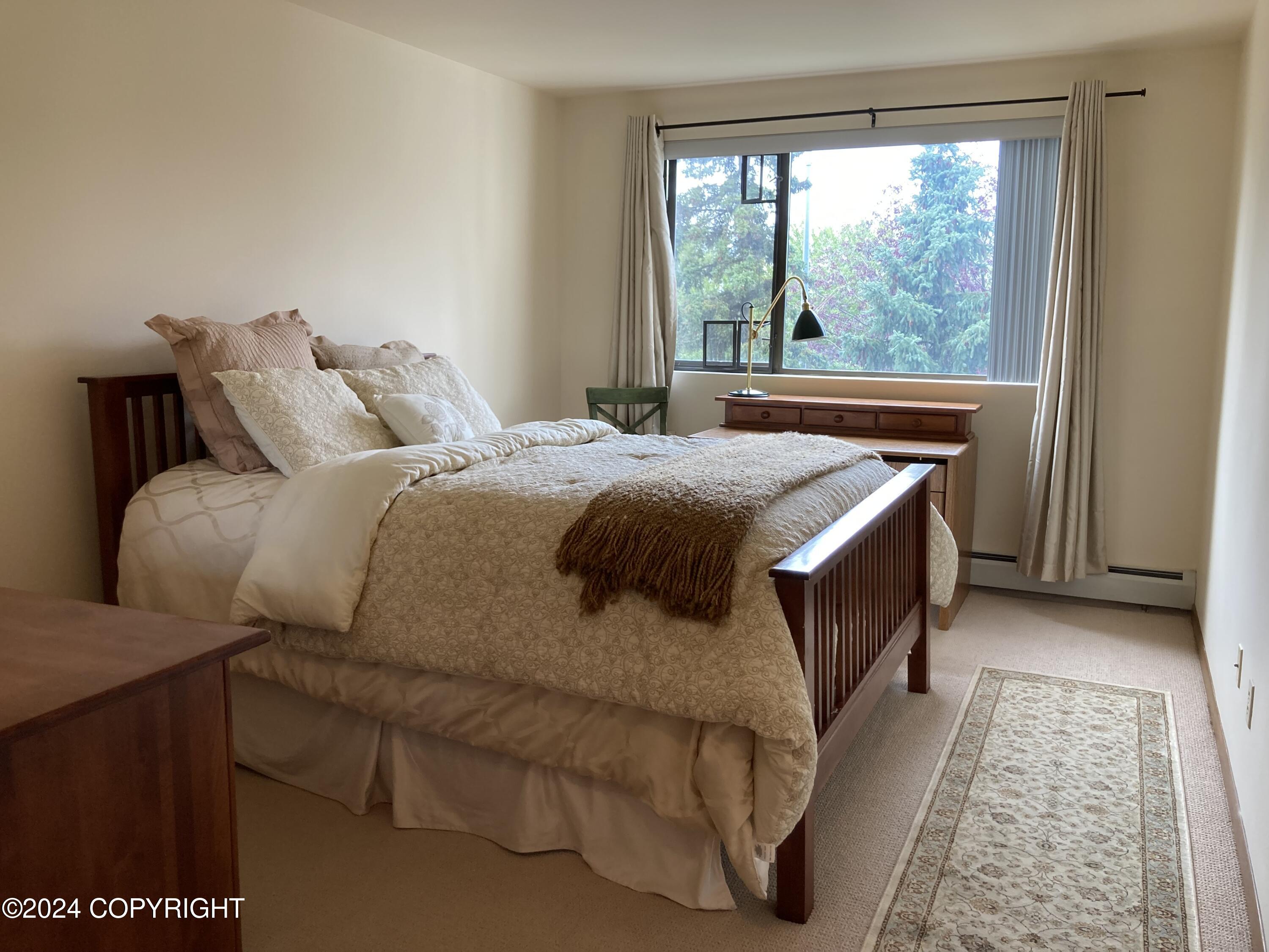 1032 W 11th Avenue # 202 Unit: #202