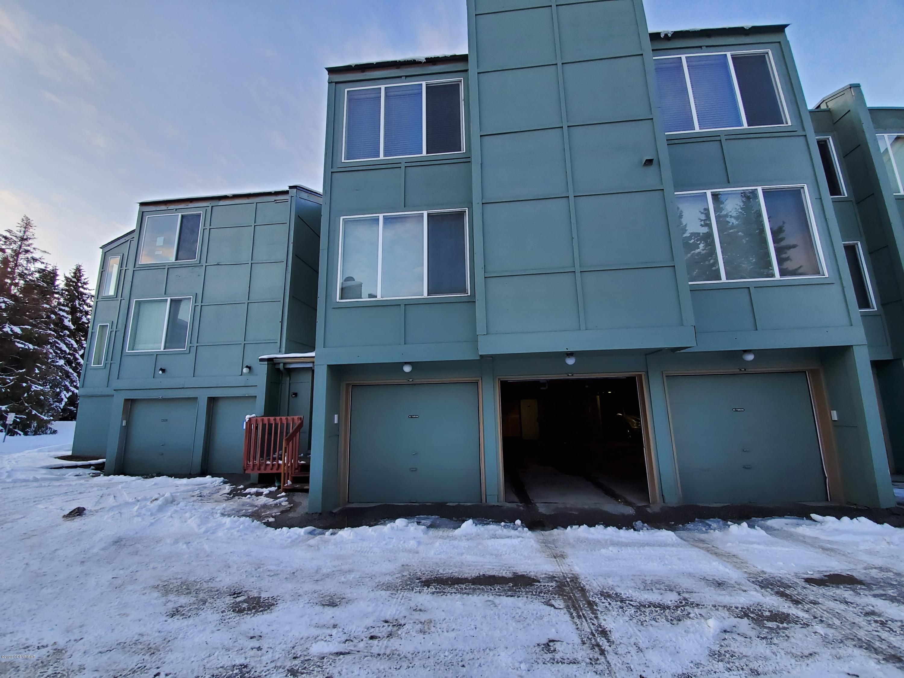 405 Sweetgale Court